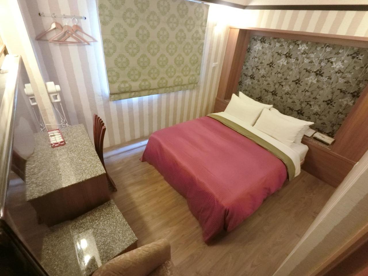 Nice Hotel Tajpej Kültér fotó